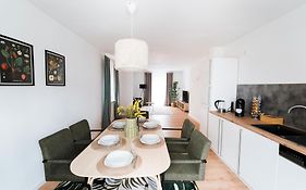 Modernes 3-Zimmer-Apartment - nähe Krankenhaus, Altstadt, Bahnhof - Parken